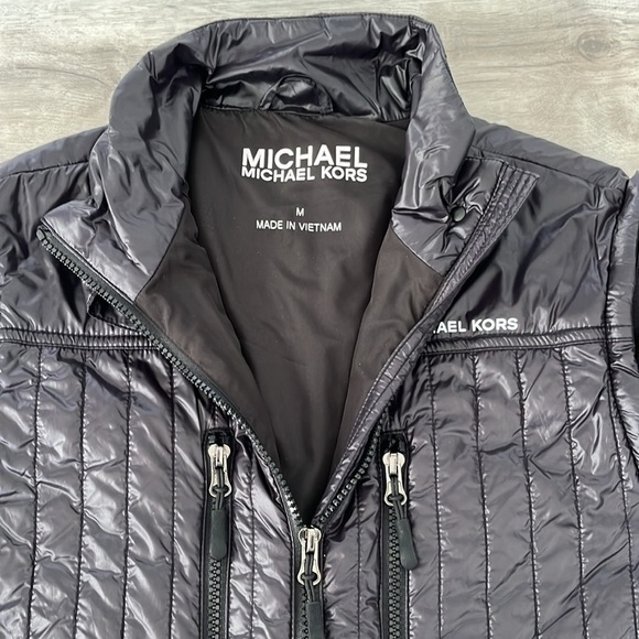 Michael Kors Ultra Lightweight Quilted Convertible Jacket Vest - Women’s Medium‎ - Picture 6 of 9